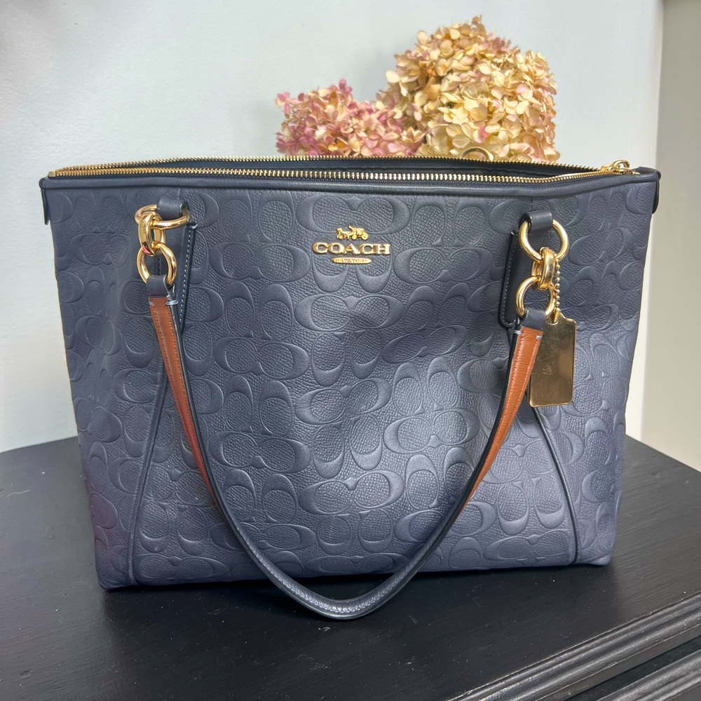 Coach Ava Tote in signature leather